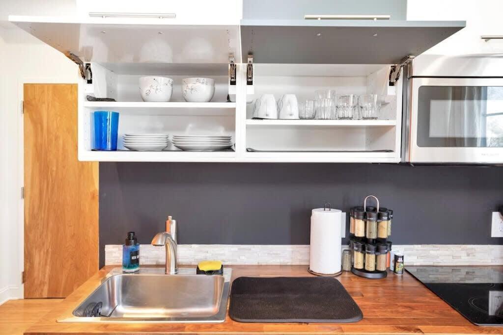 Cozy 1 Bedroom Apt Kitchen Central Danbury Exterior foto